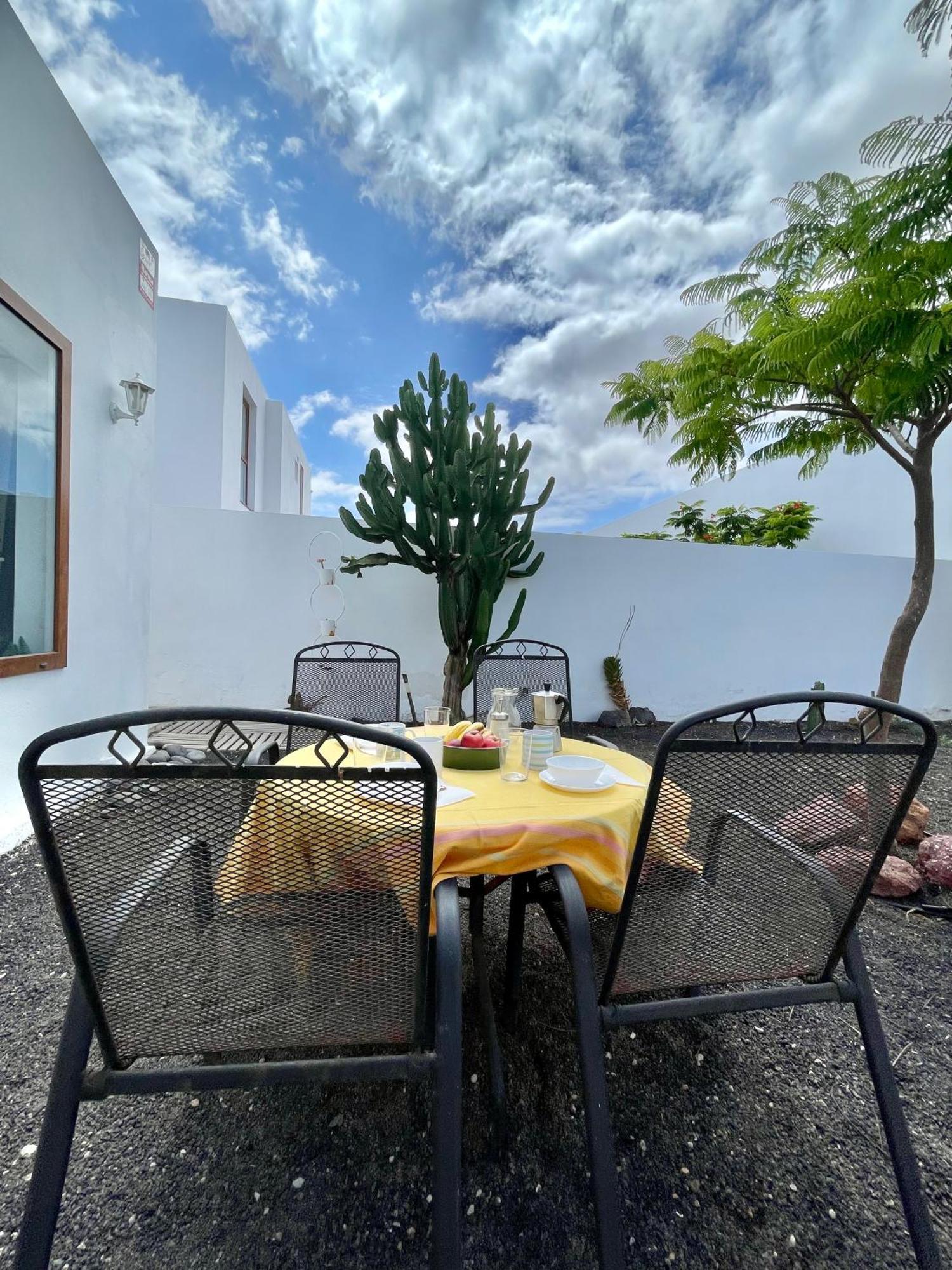 Loft La Cueva De Los Pajaros Playa Blanca  Exterior foto